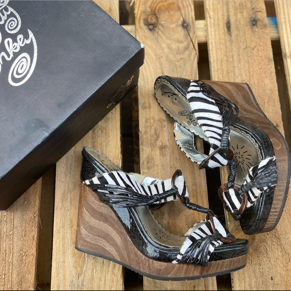 Naughty Monkey Wood Chuck 2, Zebra Print Wedge